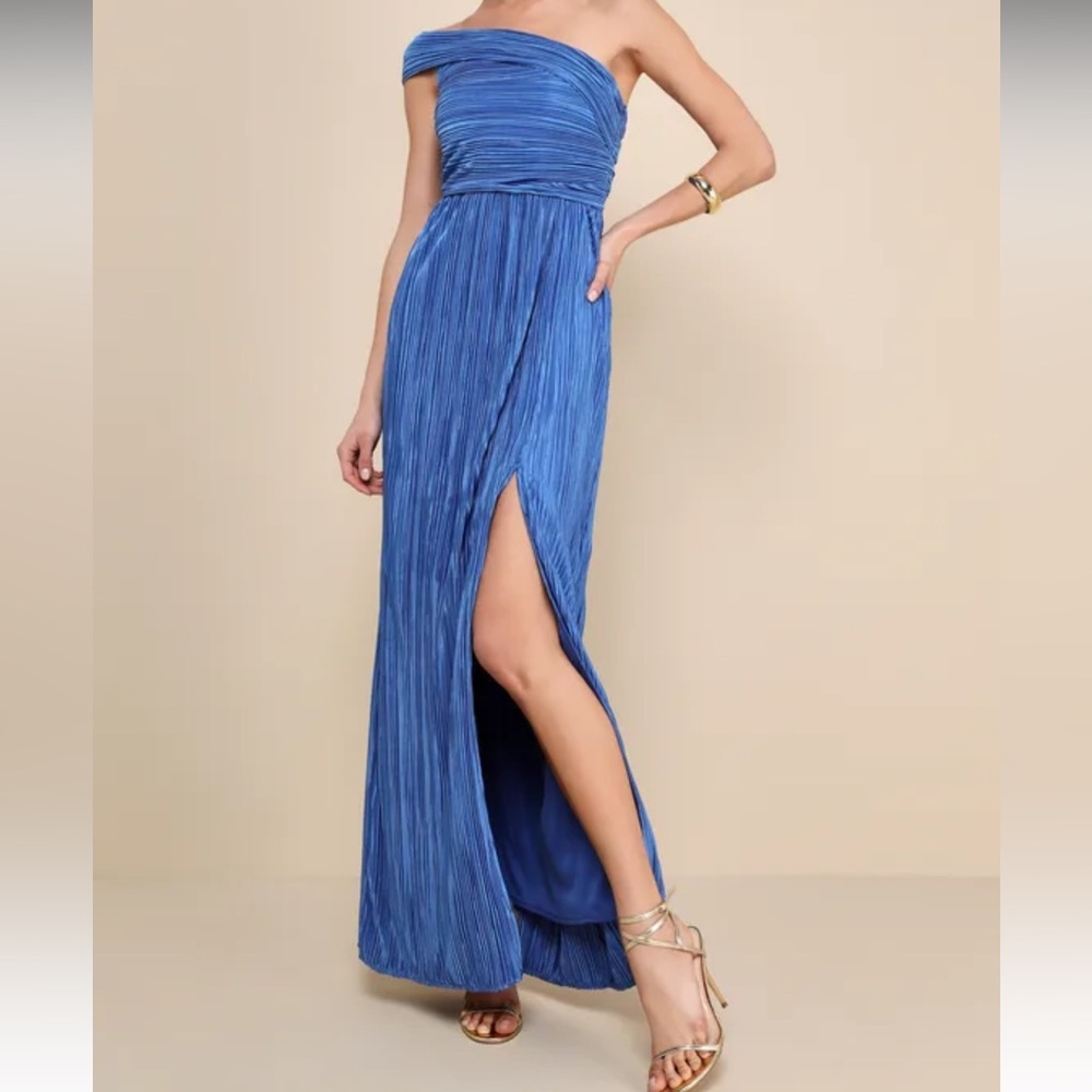 Wedding guest dress